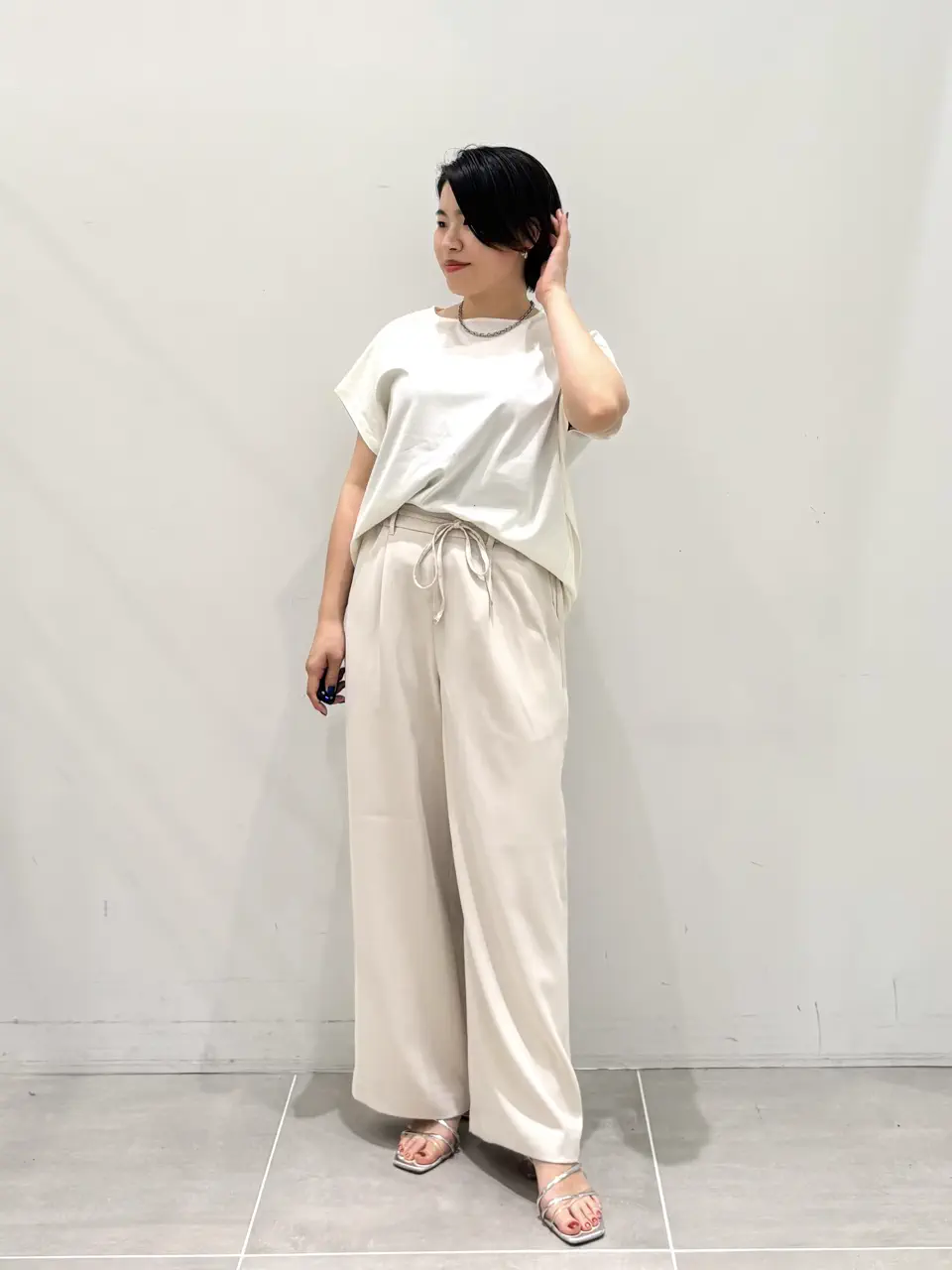 ONWARD CROSSET SELECT 花井 コーディネート画像