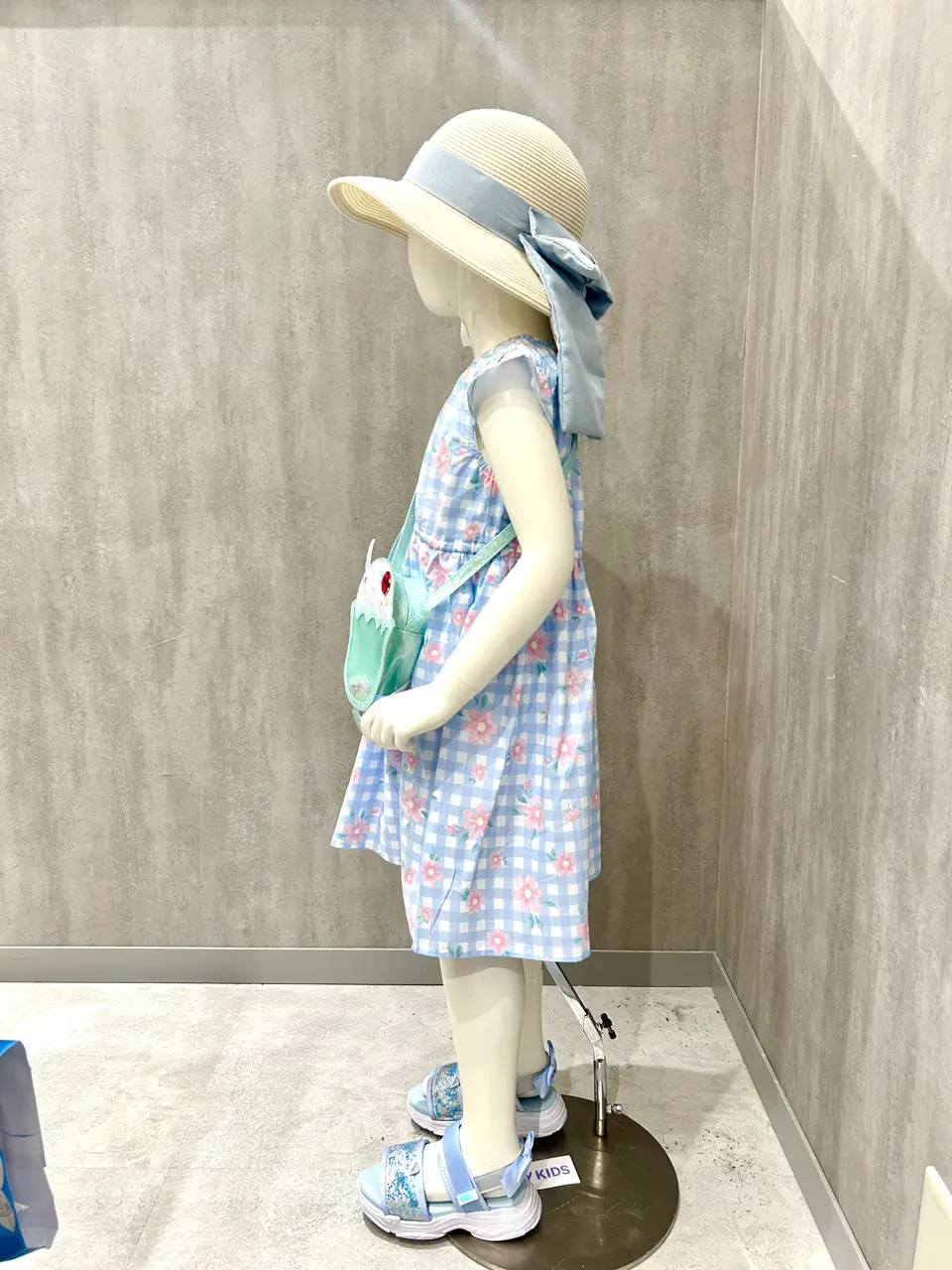 ONWARD CROSSET SELECT 秋葉 コーディネート画像