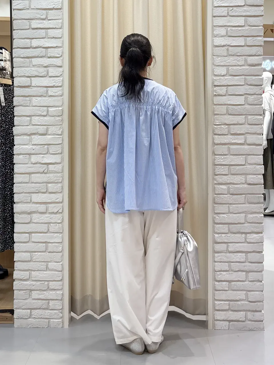 ONWARD CROSSET SELECT 中野 コーディネート画像