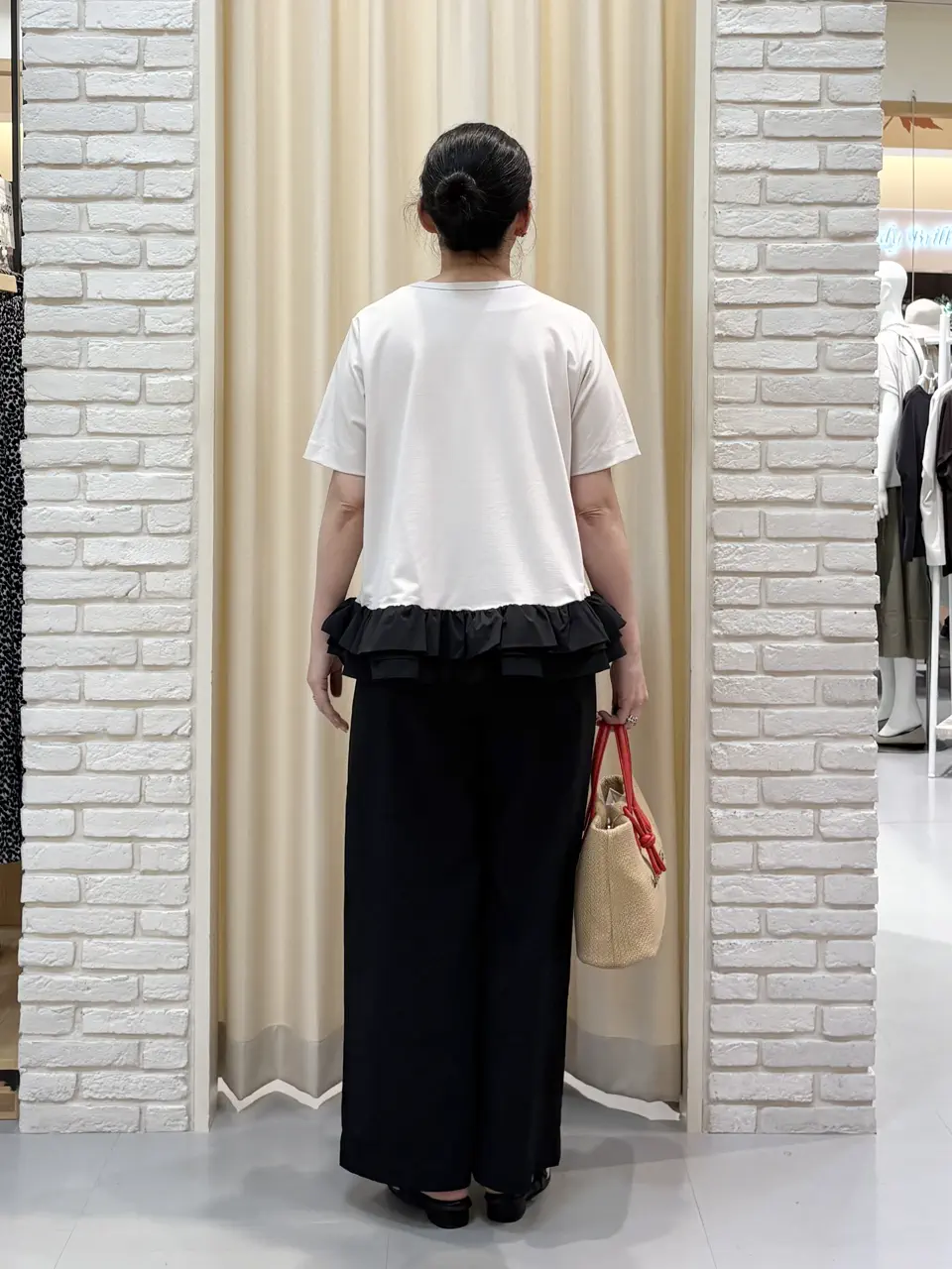ONWARD CROSSET SELECT 中野 コーディネート画像