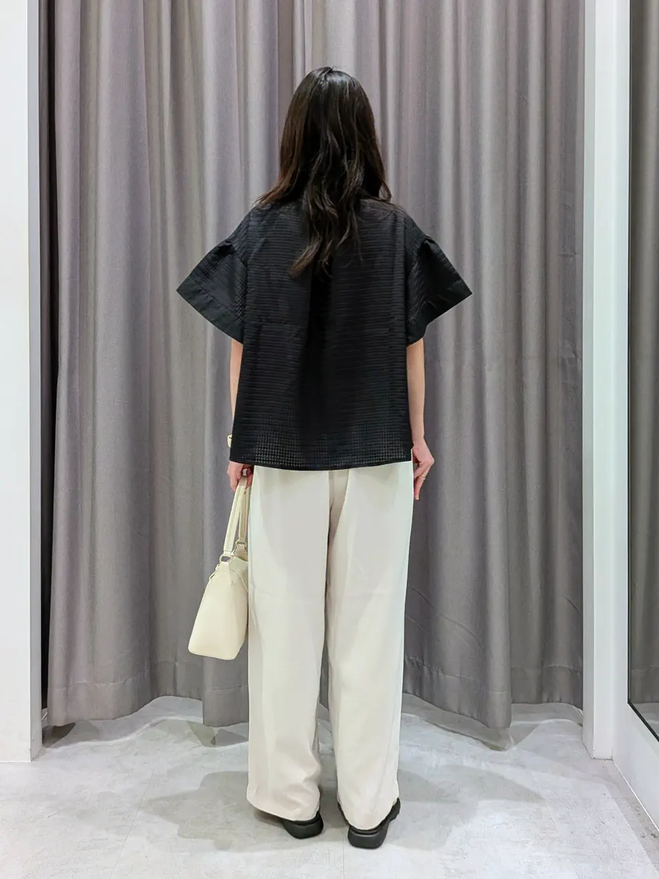 ONWARD CROSSET SELECT 浅岡 コーディネート画像