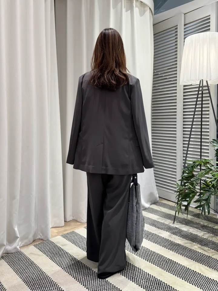 ONWARD CROSSET SELECT KURIYAMA コーディネート画像