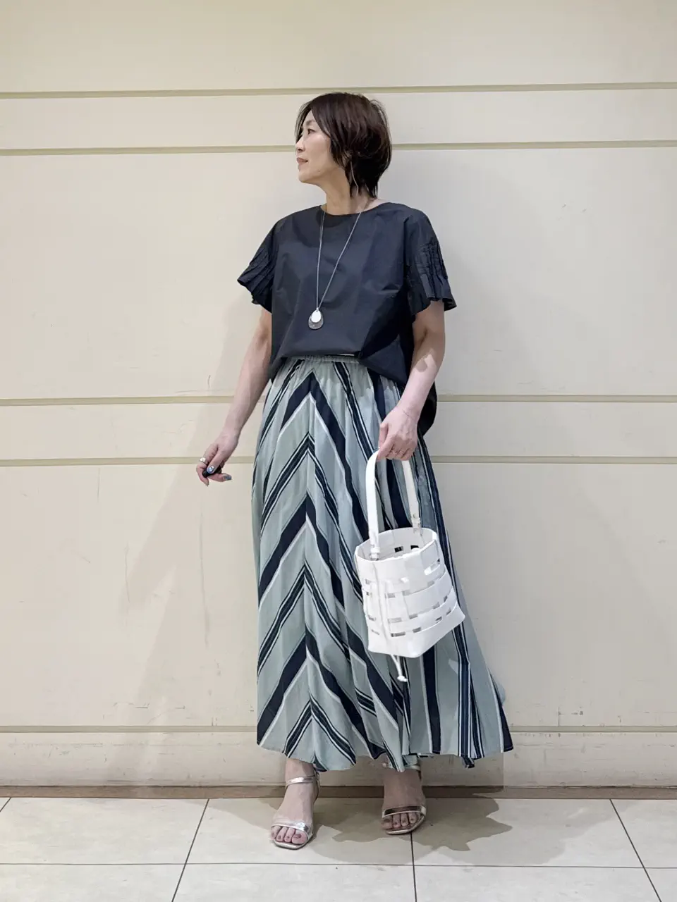 ONWARD CROSSET SELECT maruri コーディネート画像