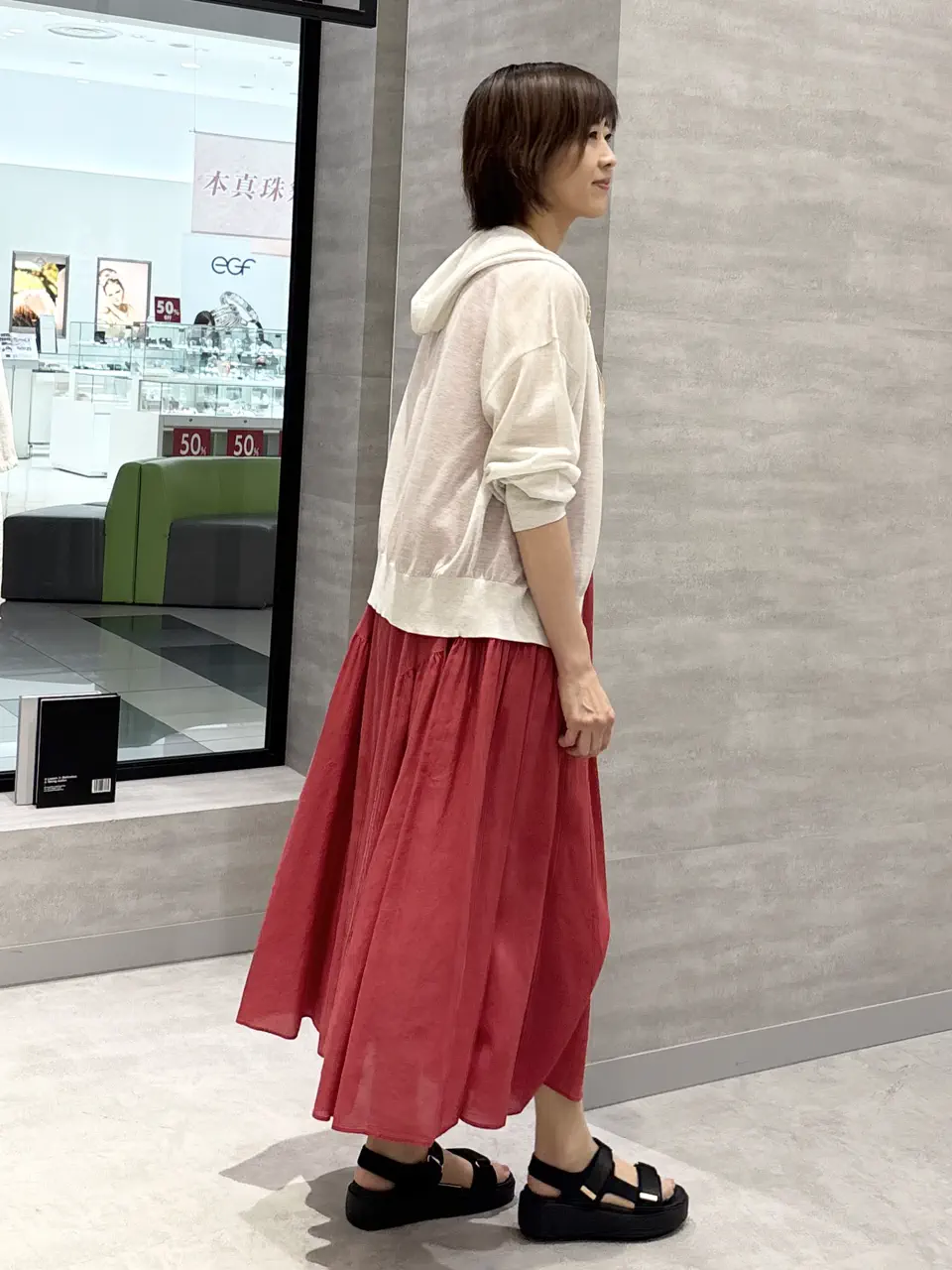 ONWARD CROSSET SELECT Chie コーディネート画像