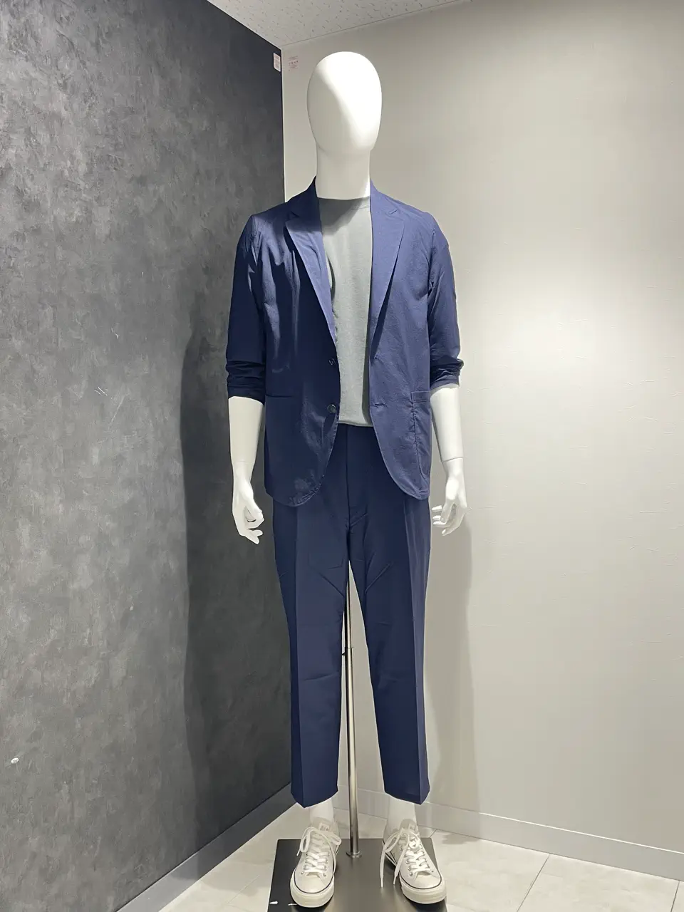  Sasaki コーディネート画像