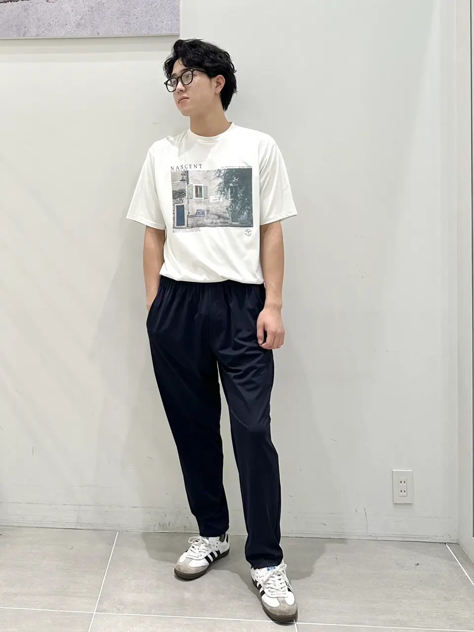  勝 コーディネート画像