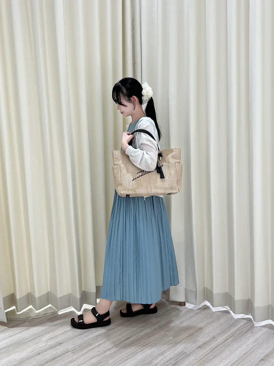ONWARD CROSSET SELECT HANA コーディネート画像