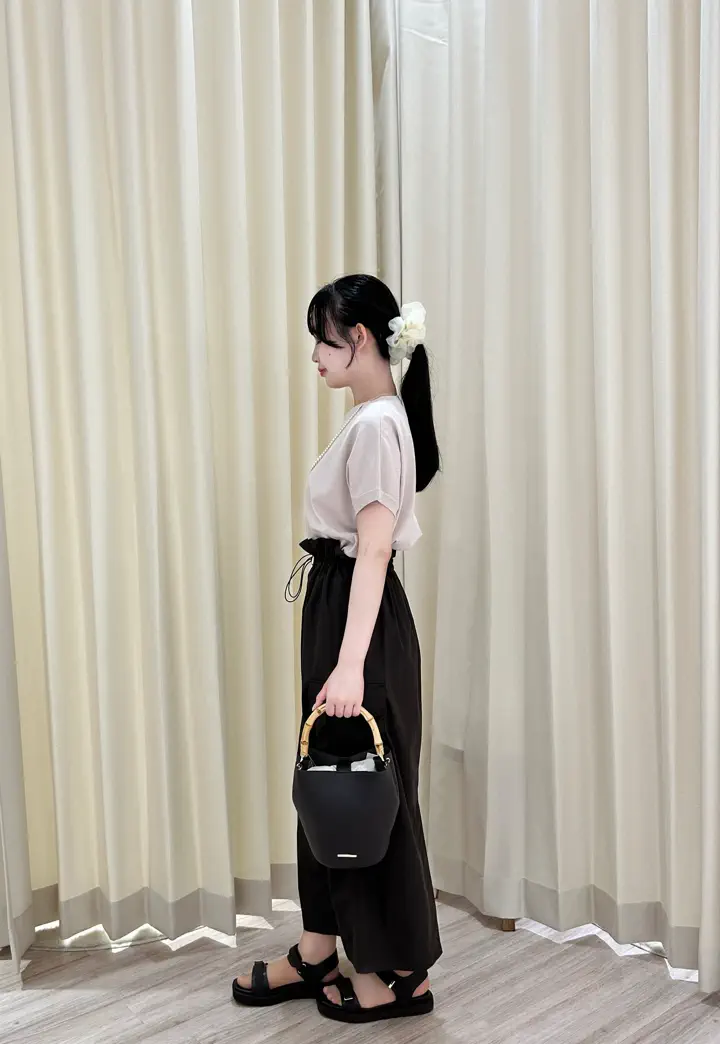 ONWARD CROSSET SELECT HANA コーディネート画像