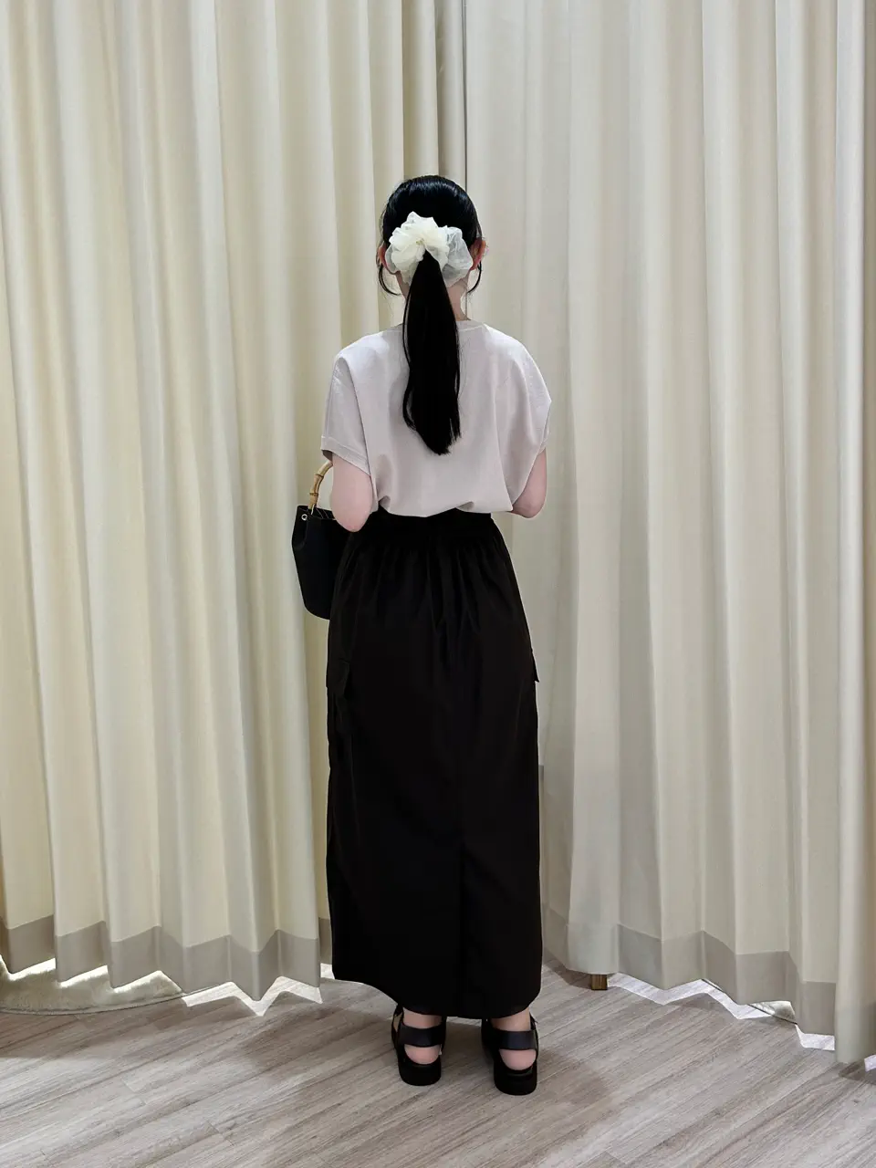ONWARD CROSSET SELECT HANA コーディネート画像