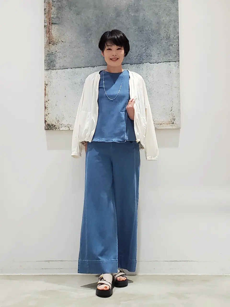  本吉 コーディネート画像
