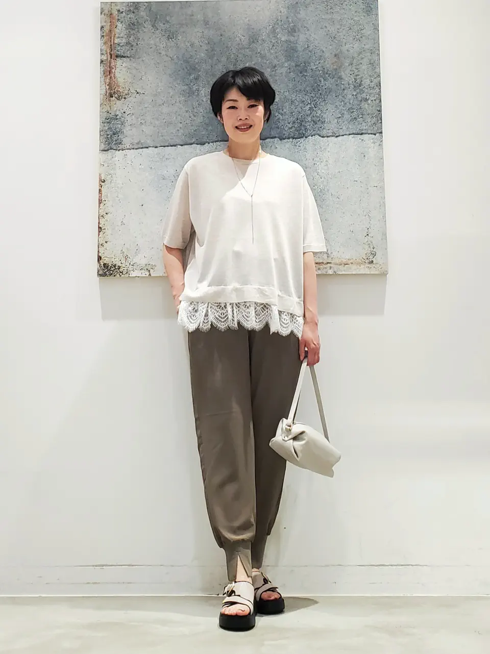  本吉 コーディネート画像