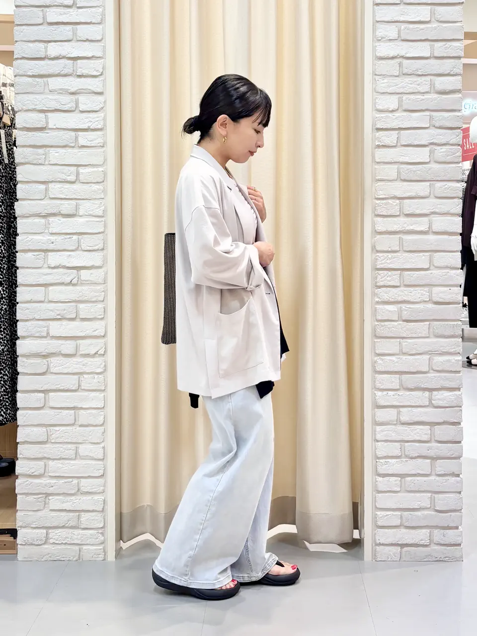 ONWARD CROSSET SELECT 服部 コーディネート画像