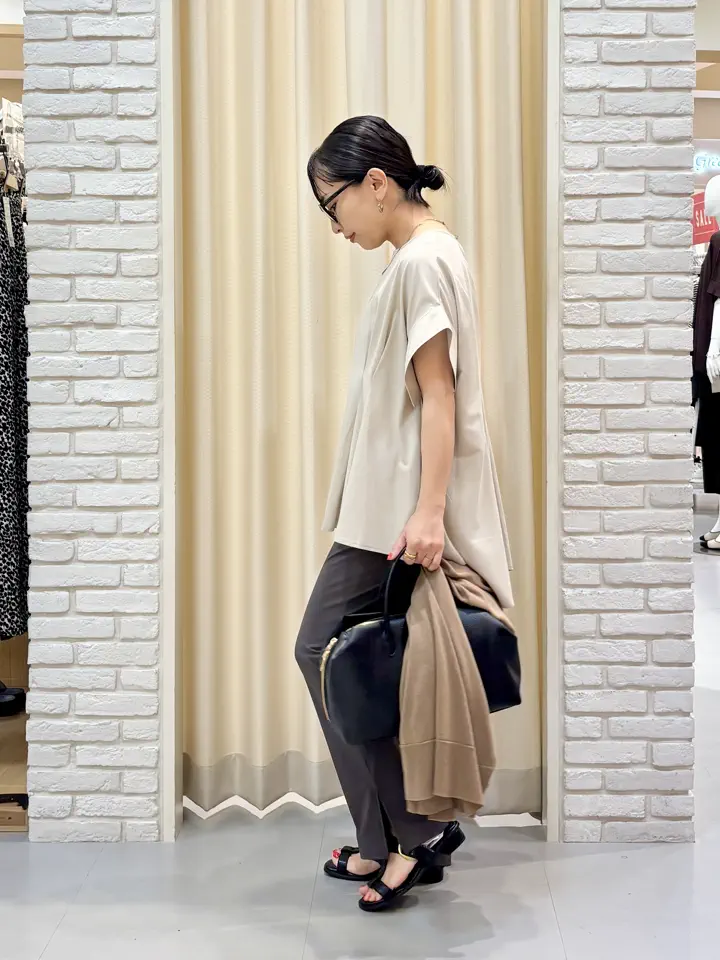 ONWARD CROSSET SELECT 服部 コーディネート画像