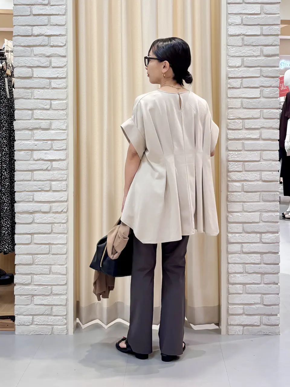 ONWARD CROSSET SELECT 服部 コーディネート画像