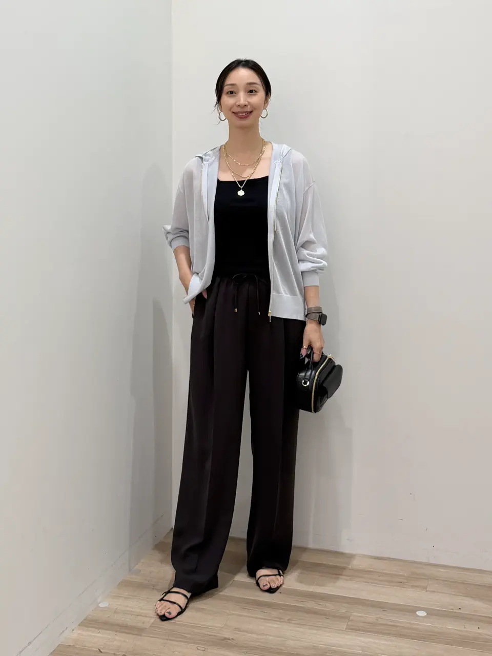  村上 コーディネート画像