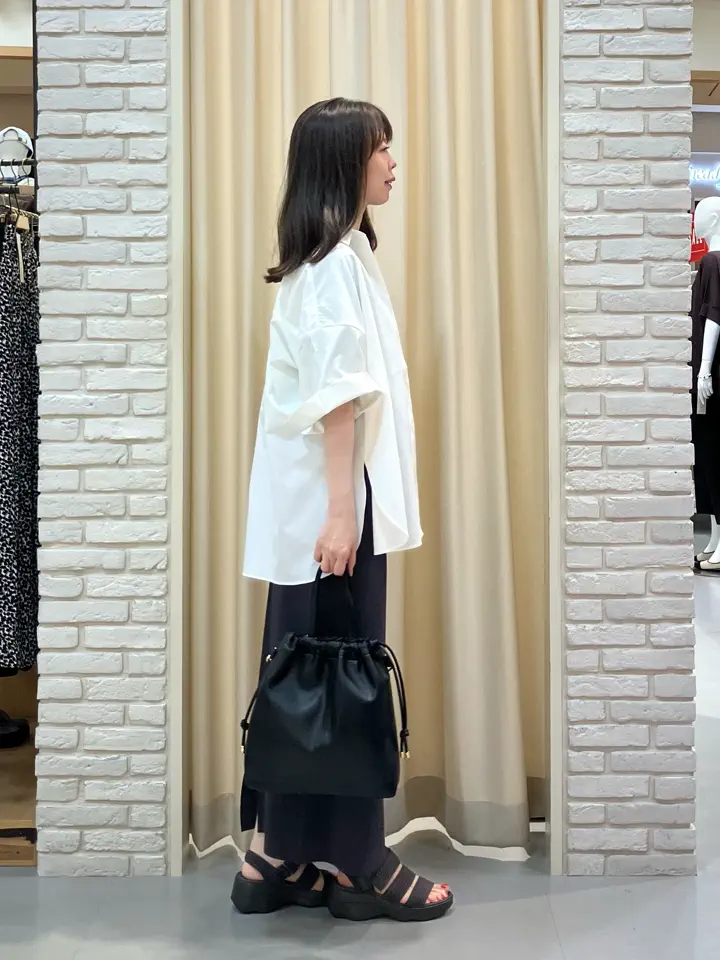 ONWARD CROSSET SELECT 檀 コーディネート画像