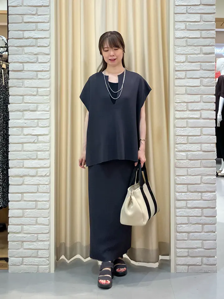ONWARD CROSSET SELECT 檀 コーディネート画像