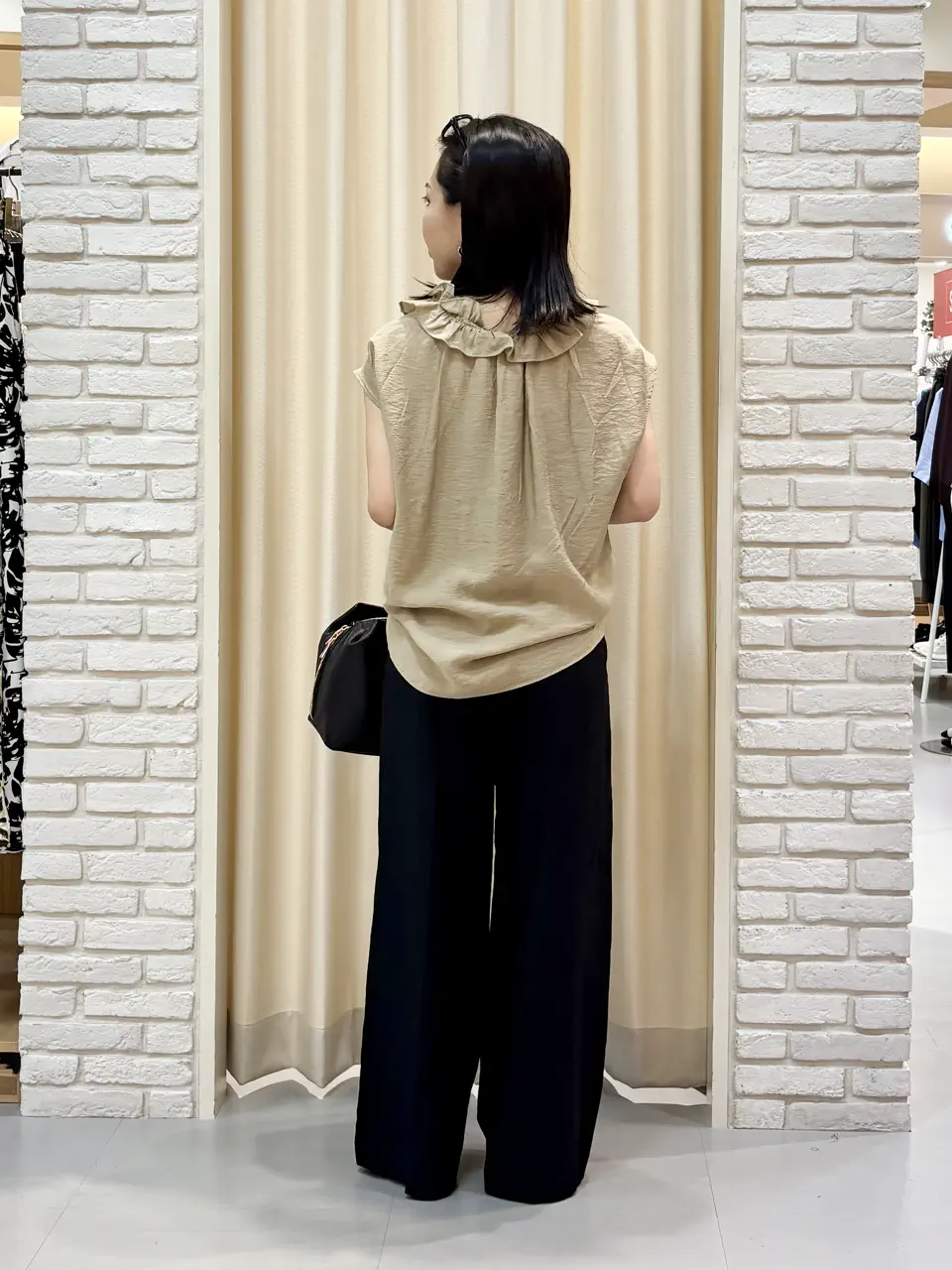 ONWARD CROSSET SELECT 服部 コーディネート画像