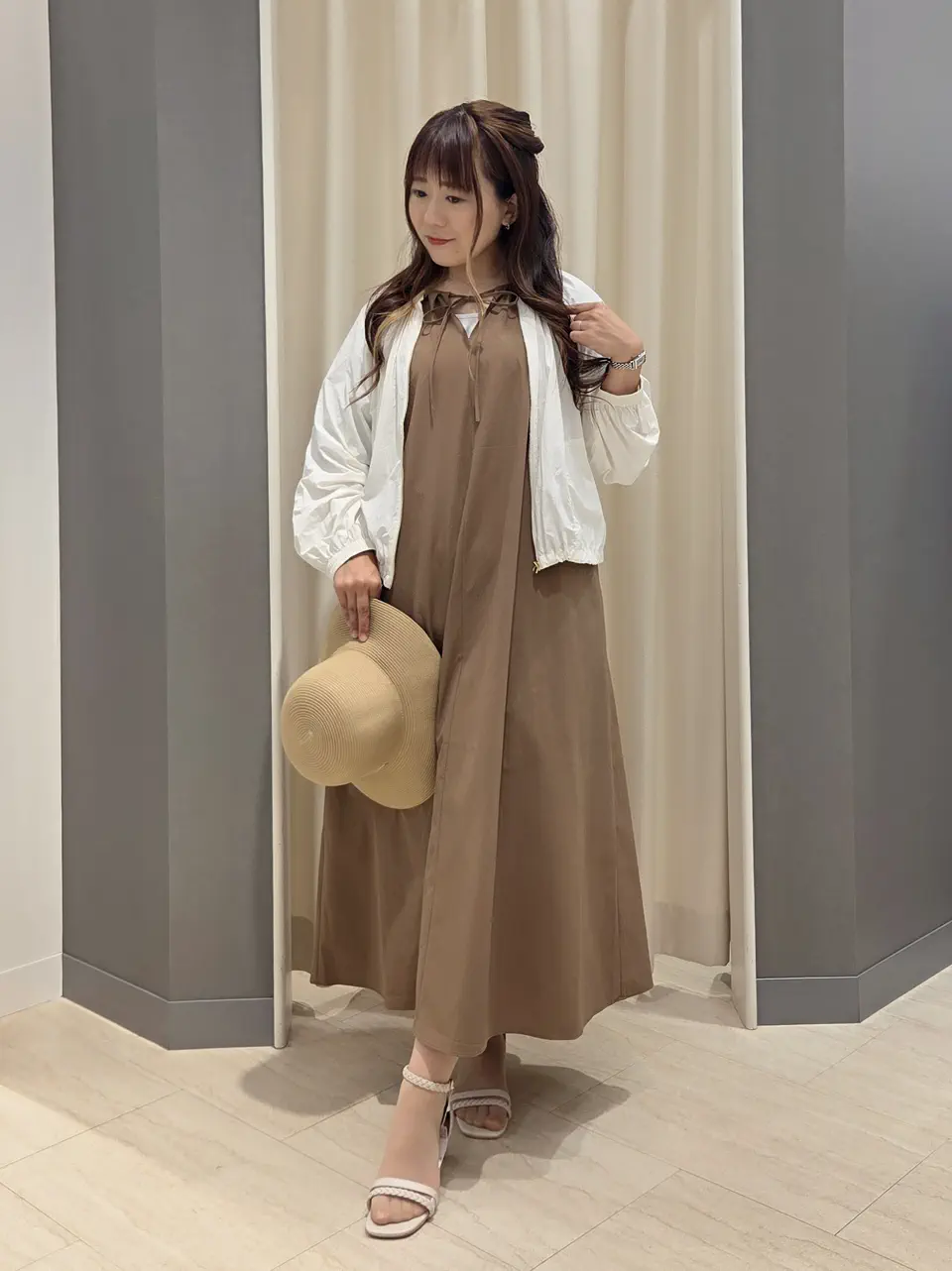  丸川 コーディネート画像