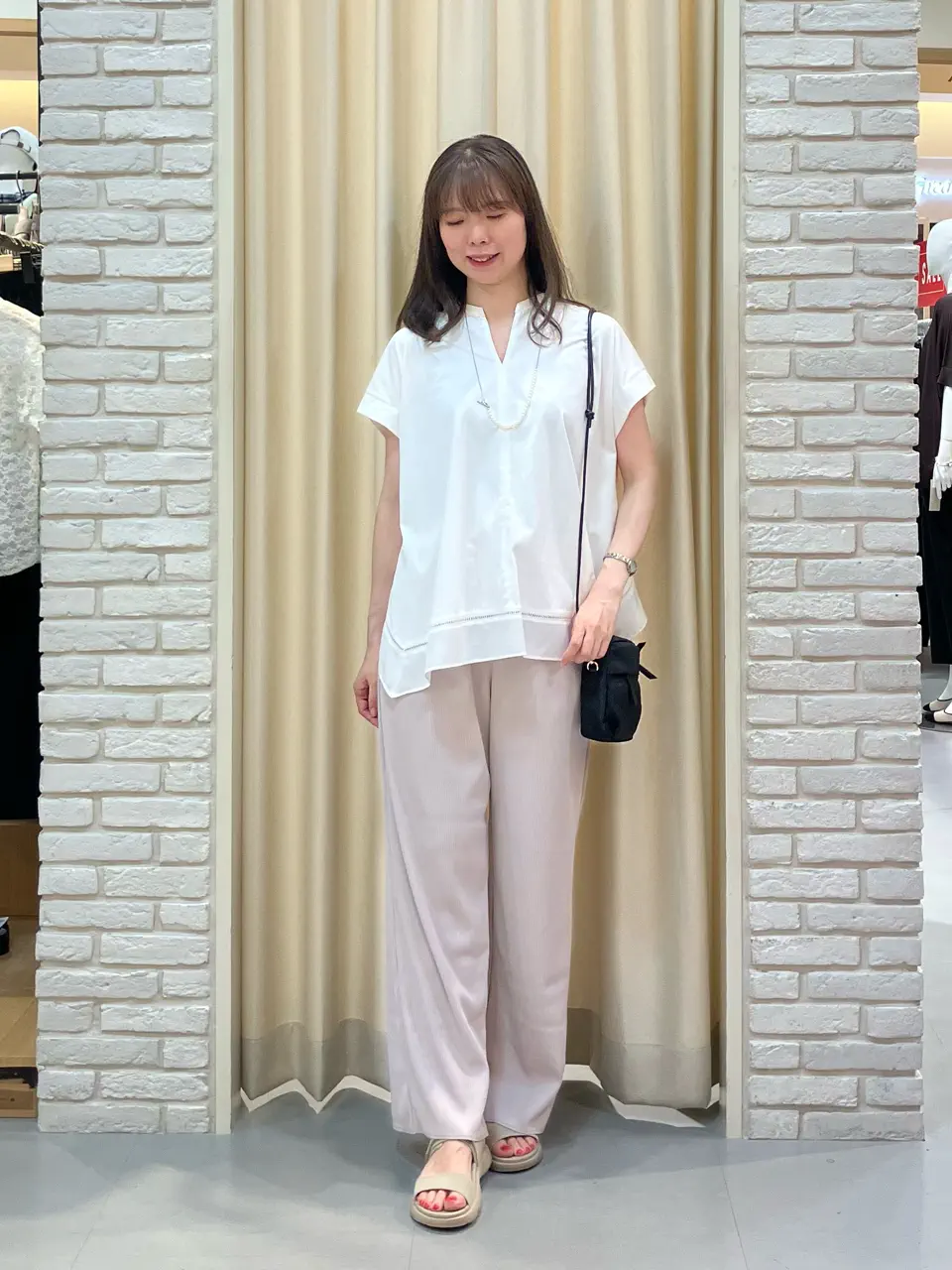 ONWARD CROSSET SELECT 檀 コーディネート画像