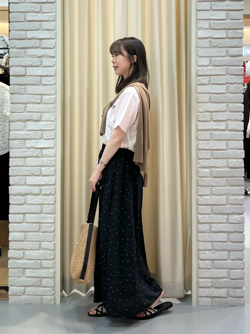 ONWARD CROSSET SELECT 檀 コーディネート画像