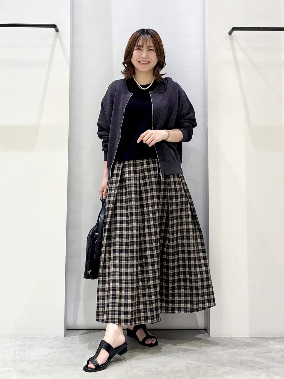 ONWARD CROSSET SELECT 横田 コーディネート画像