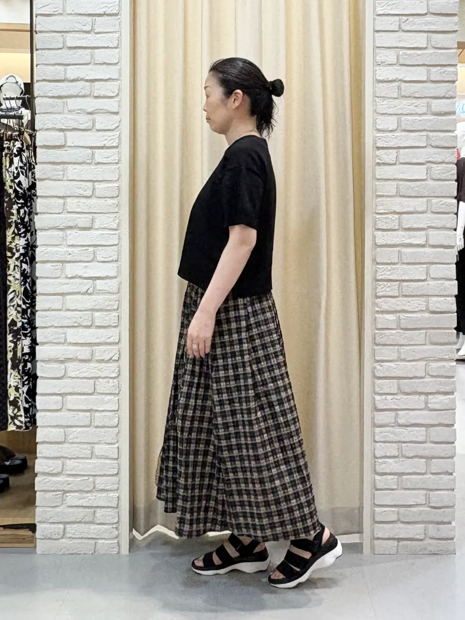 ONWARD CROSSET SELECT 中野 コーディネート画像