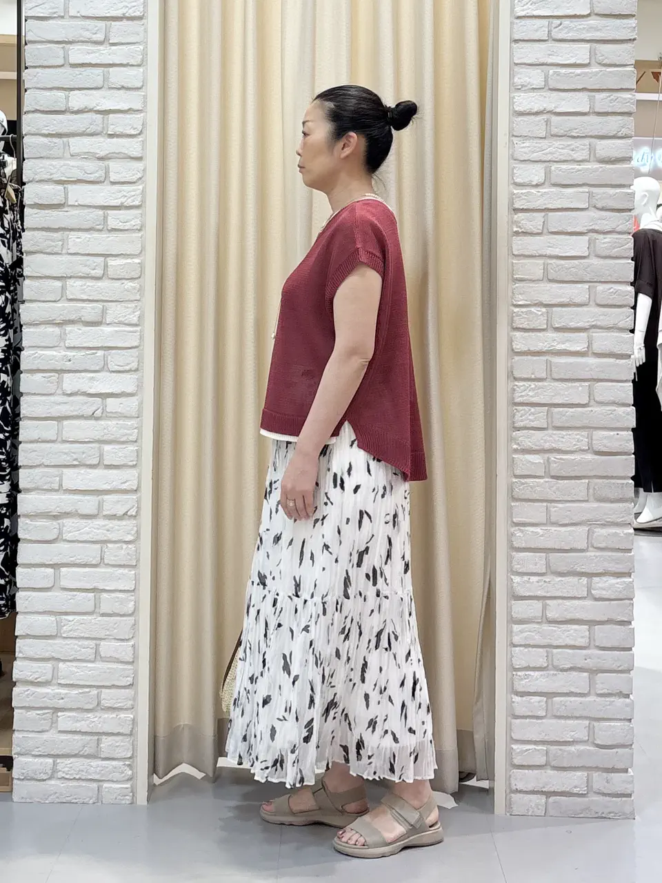 ONWARD CROSSET SELECT 中野 コーディネート画像