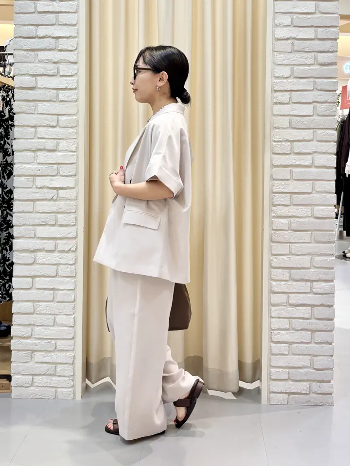 ONWARD CROSSET SELECT 服部 コーディネート画像