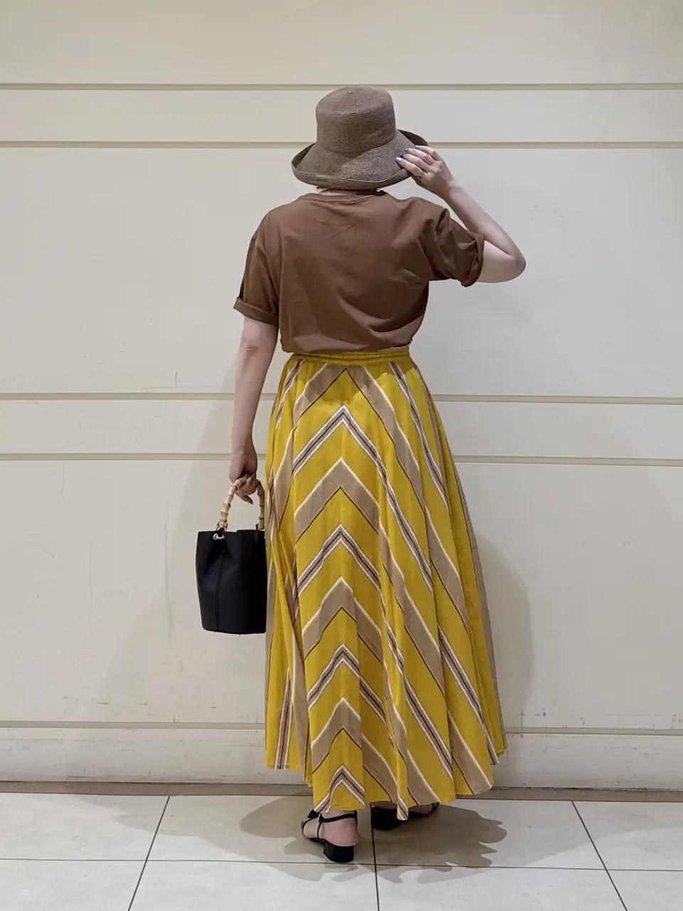 ONWARD CROSSET SELECT maruri コーディネート画像