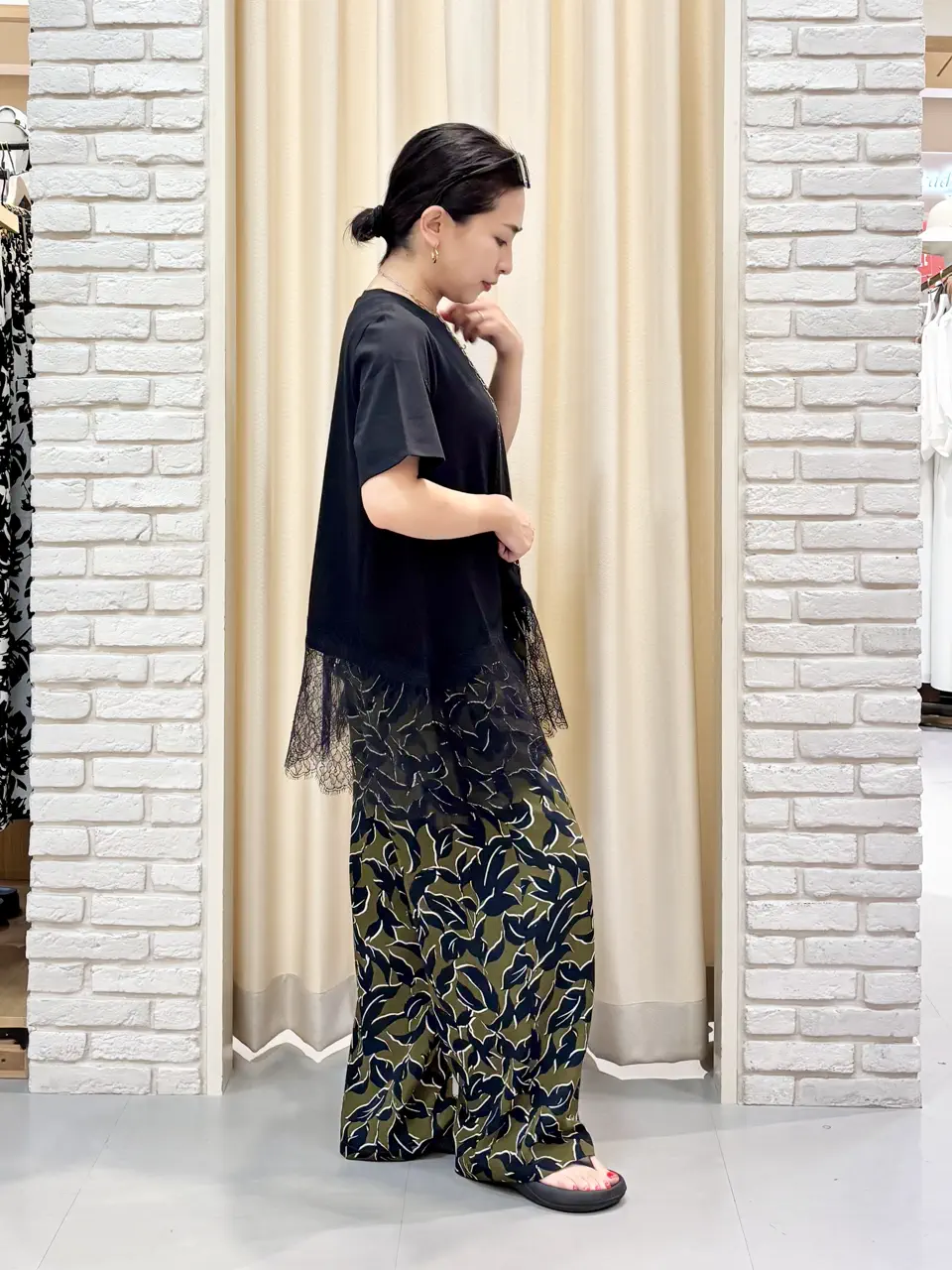 ONWARD CROSSET SELECT 服部 コーディネート画像