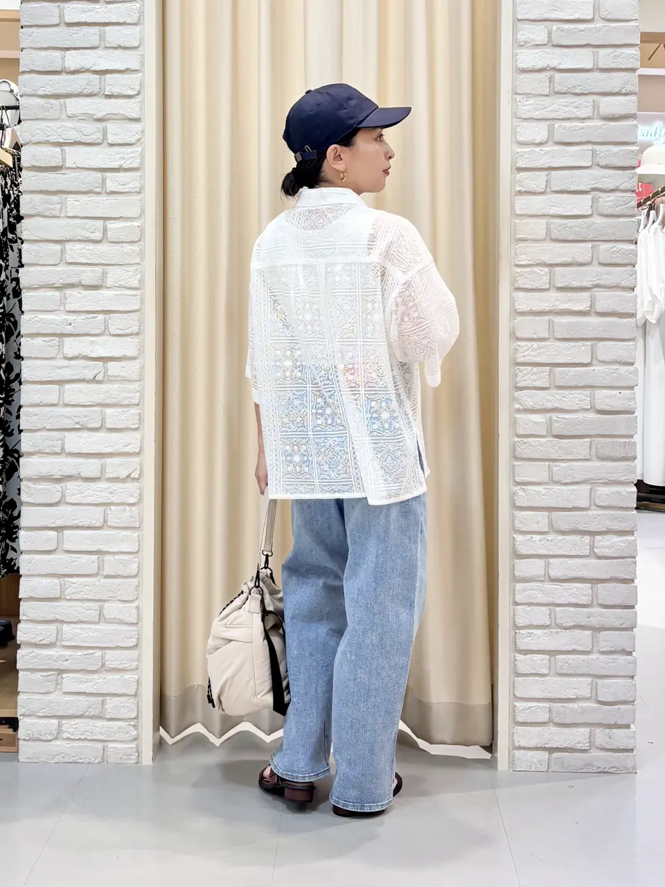 ONWARD CROSSET SELECT 服部 コーディネート画像