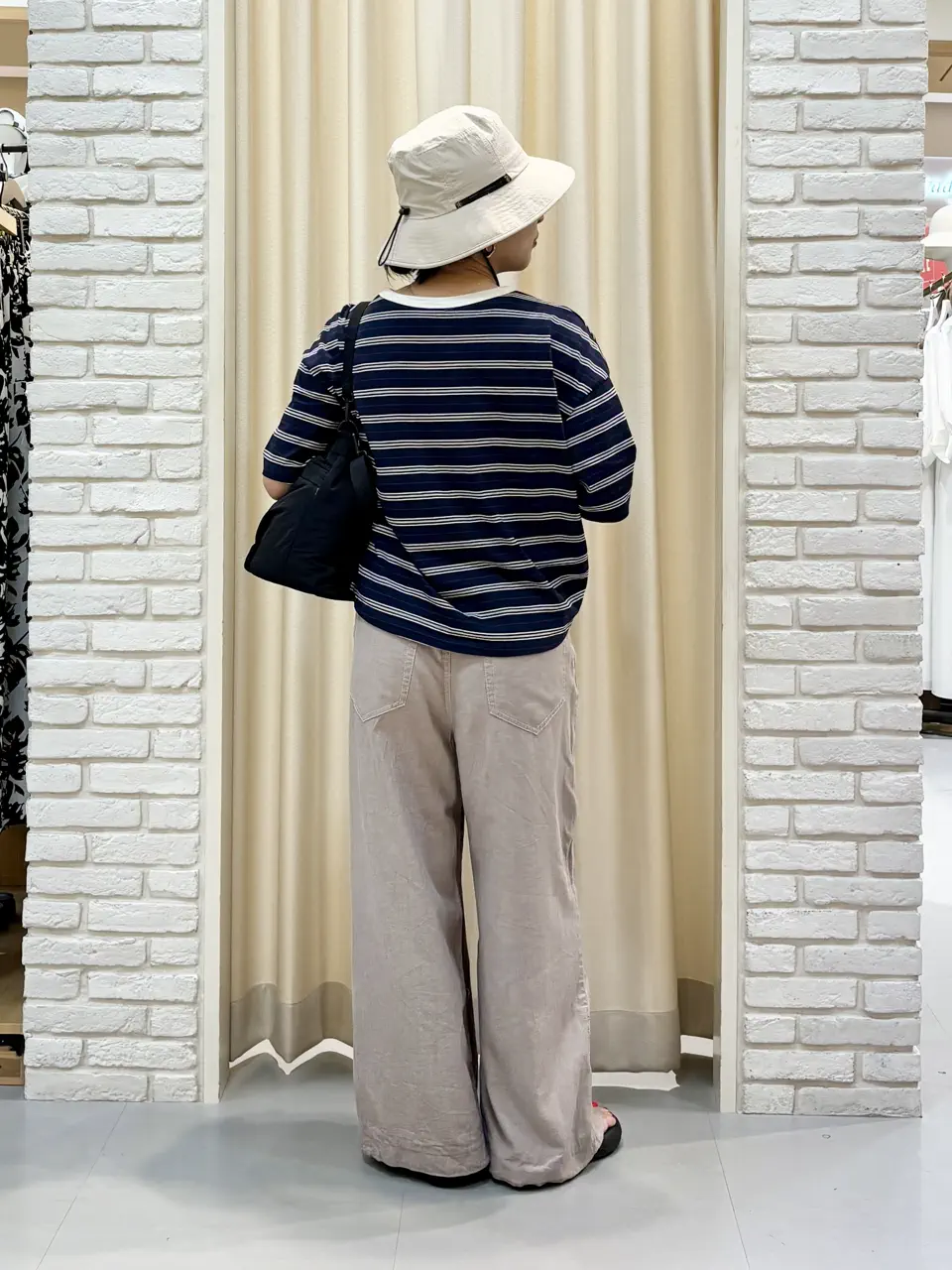 ONWARD CROSSET SELECT 服部 コーディネート画像