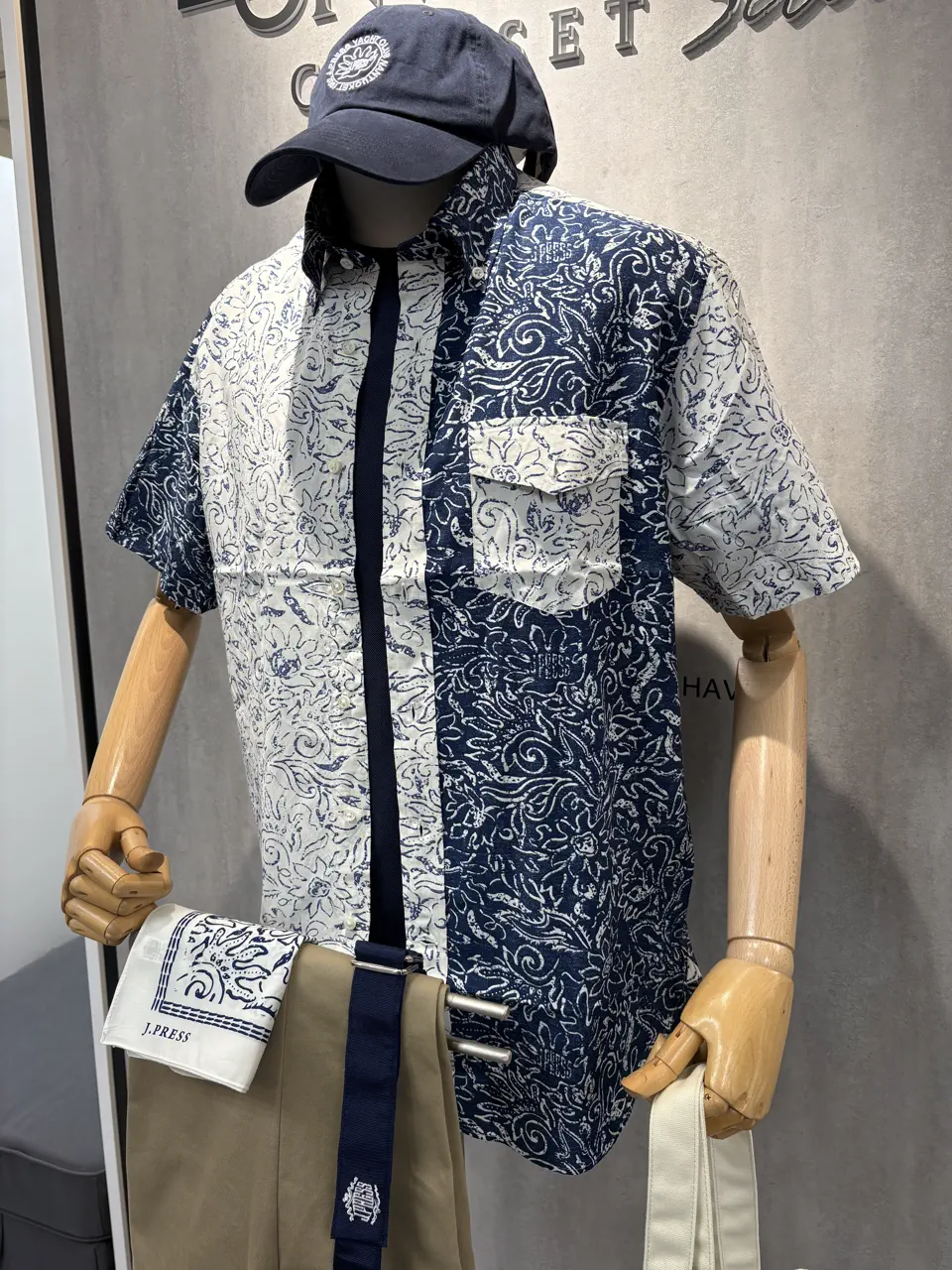 ONWARD CROSSET SELECT 八代 コーディネート画像