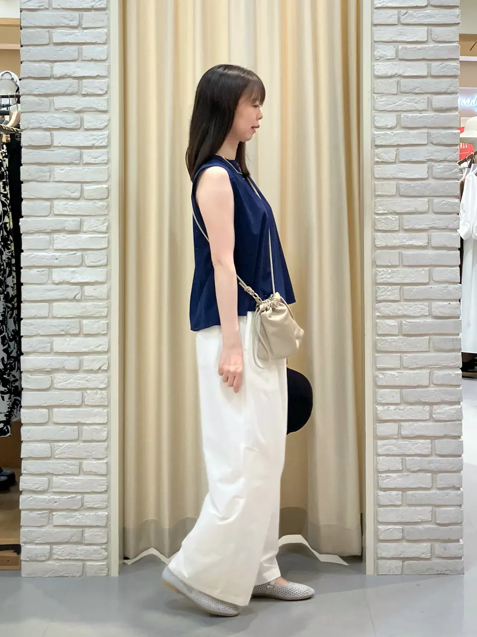 ONWARD CROSSET SELECT 檀 コーディネート画像