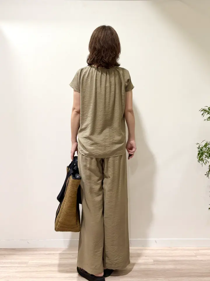 ONWARD CROSSET SELECT 照木 コーディネート画像