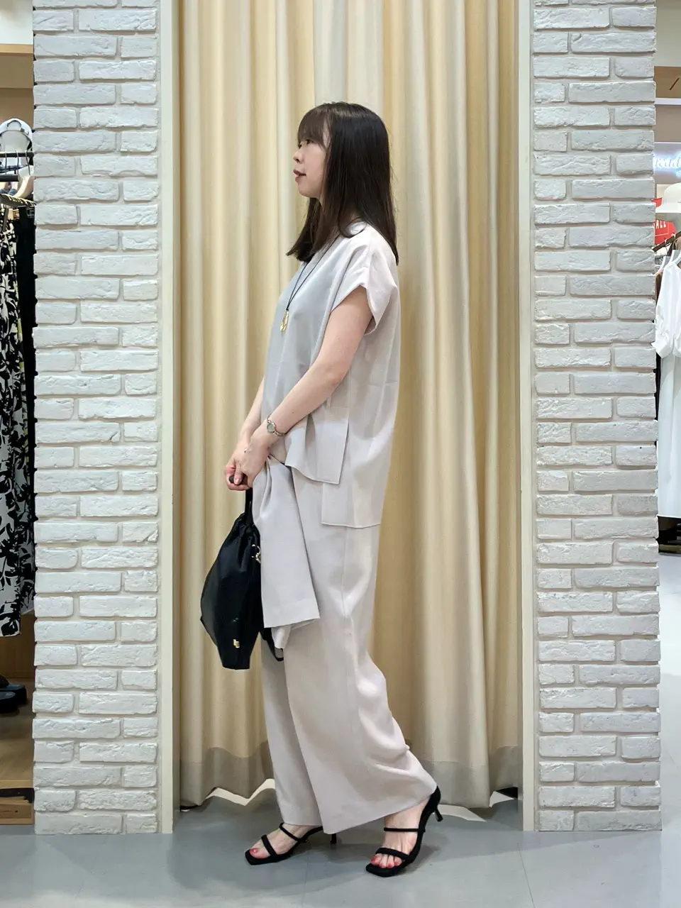 ONWARD CROSSET SELECT 檀 コーディネート画像