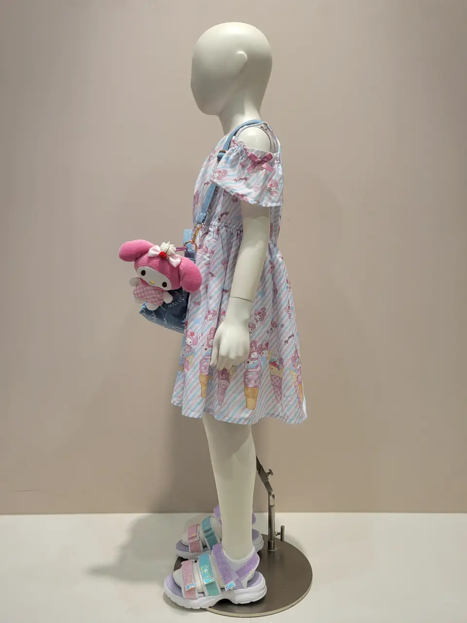 ONWARD CROSSET SELECT 西村 コーディネート画像