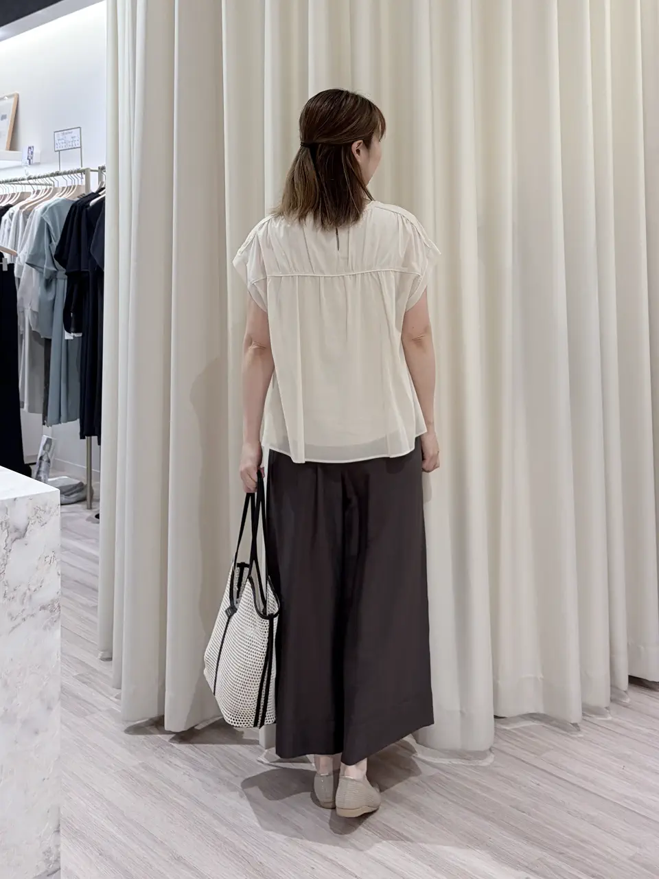 ONWARD CROSSET SELECT やの コーディネート画像