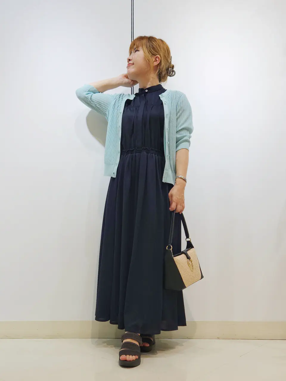 ONWARD CROSSET SELECT 中野 コーディネート画像