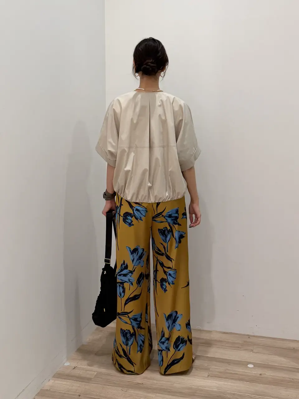 ONWARD CROSSET SELECT 村上 コーディネート画像