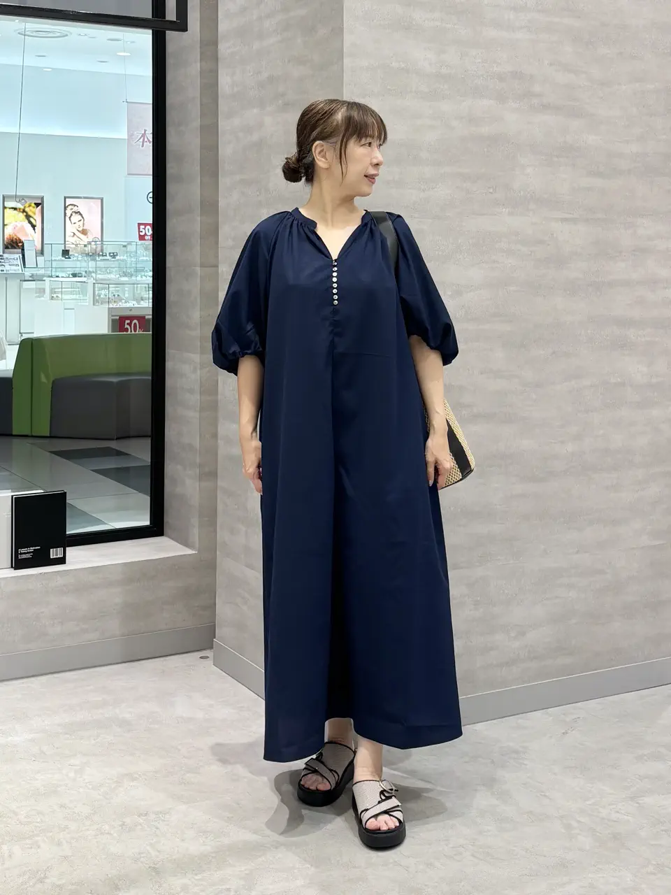  SAKAI コーディネート画像