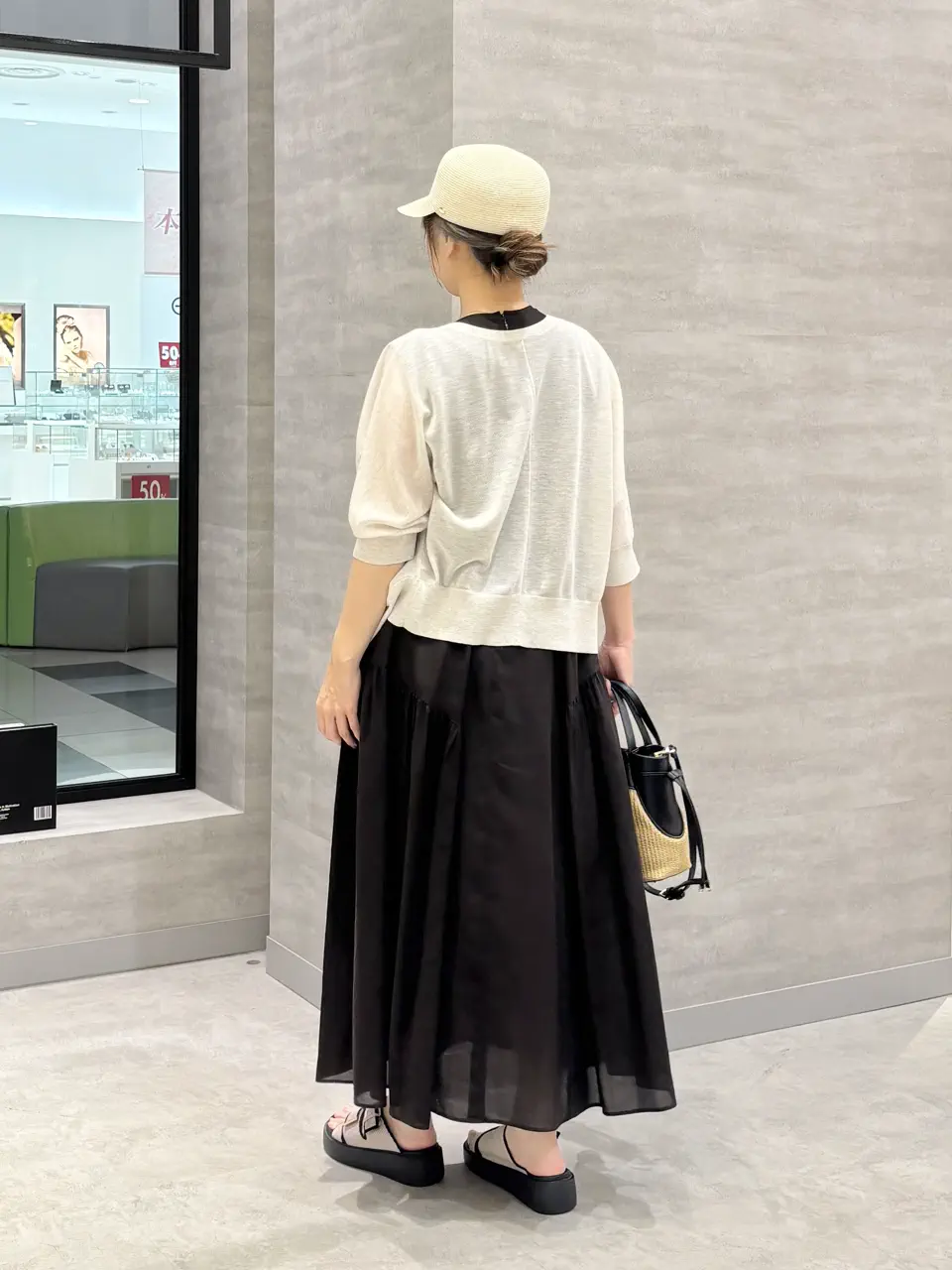 ONWARD CROSSET SELECT SAKAI コーディネート画像
