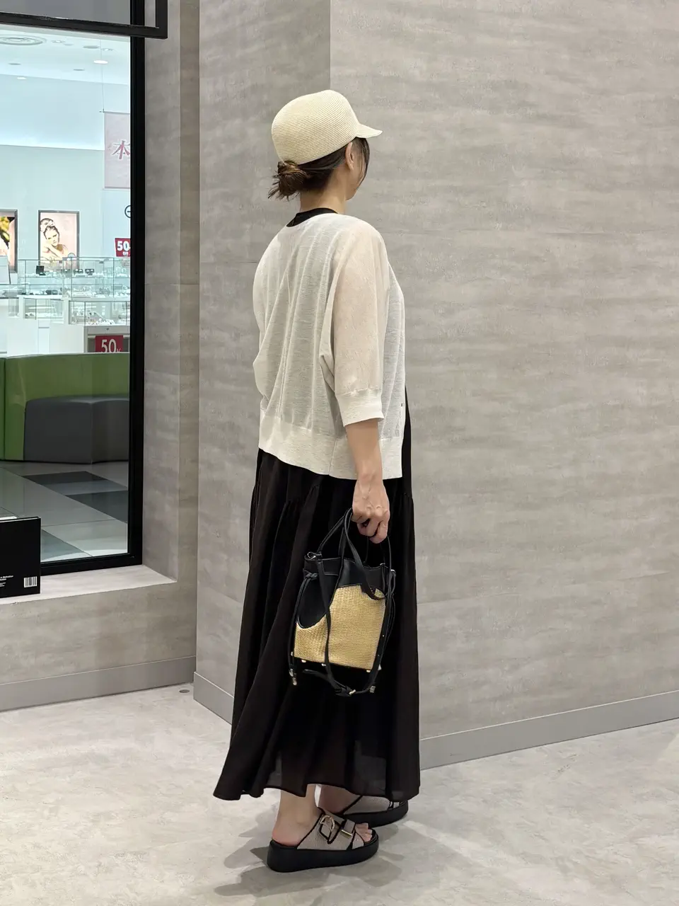 ONWARD CROSSET SELECT SAKAI コーディネート画像