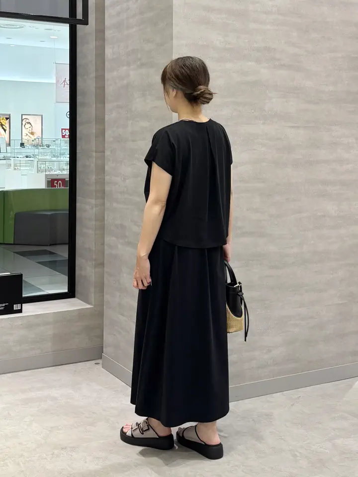 ONWARD CROSSET SELECT SAKAI コーディネート画像