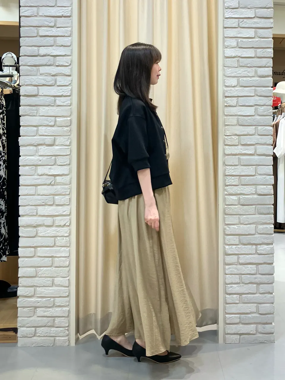 ONWARD CROSSET SELECT 檀 コーディネート画像