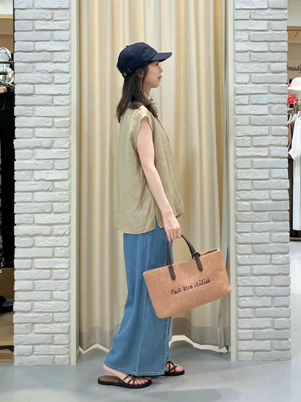 ONWARD CROSSET SELECT 檀 コーディネート画像