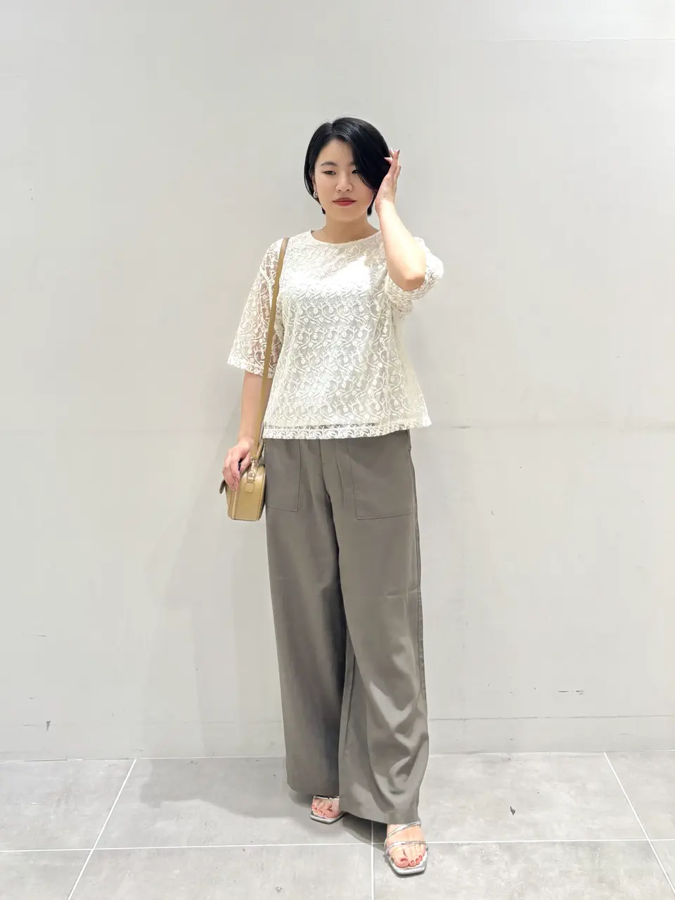 ONWARD CROSSET SELECT 花井 コーディネート画像