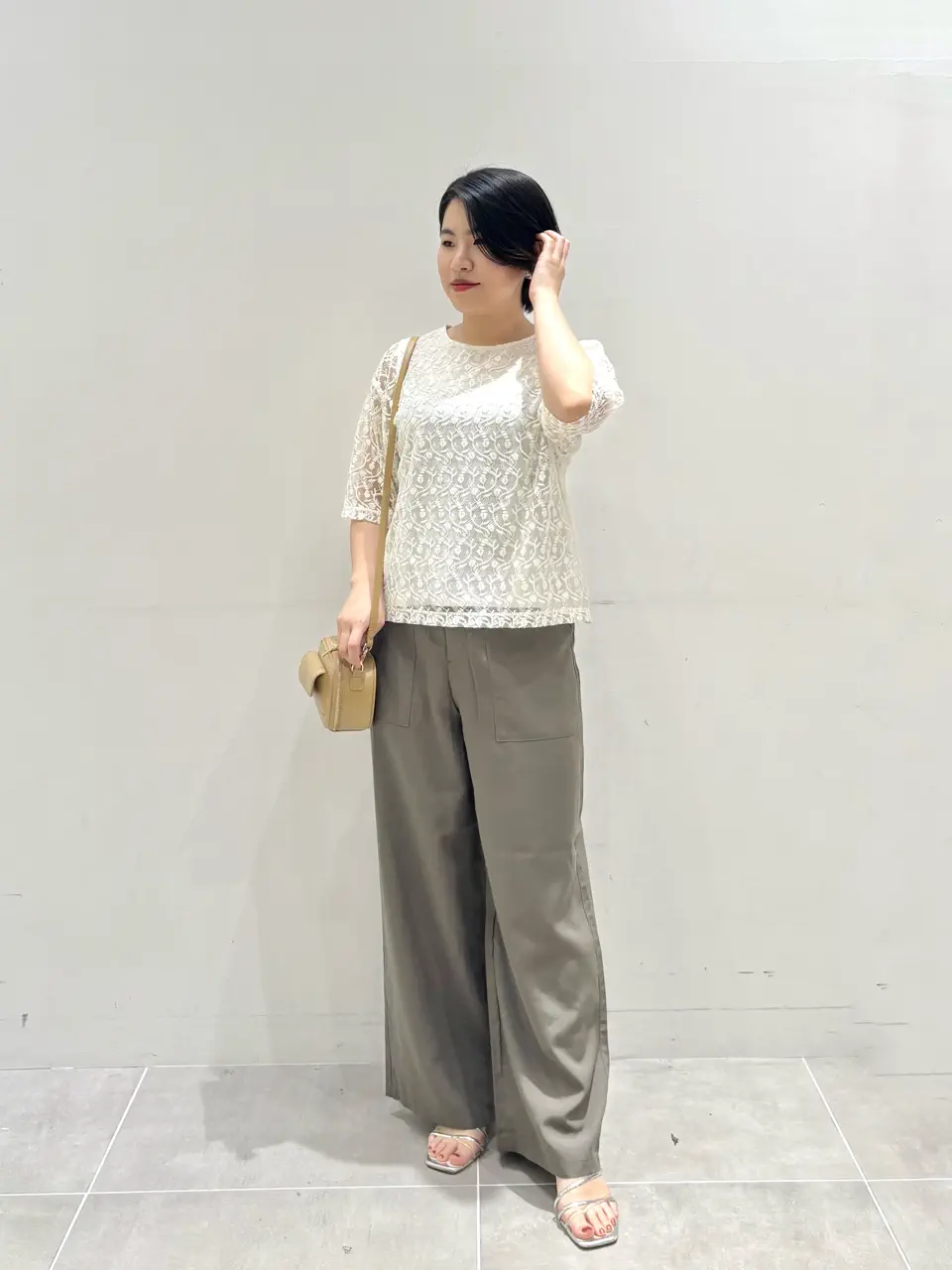 ONWARD CROSSET SELECT 花井 コーディネート画像