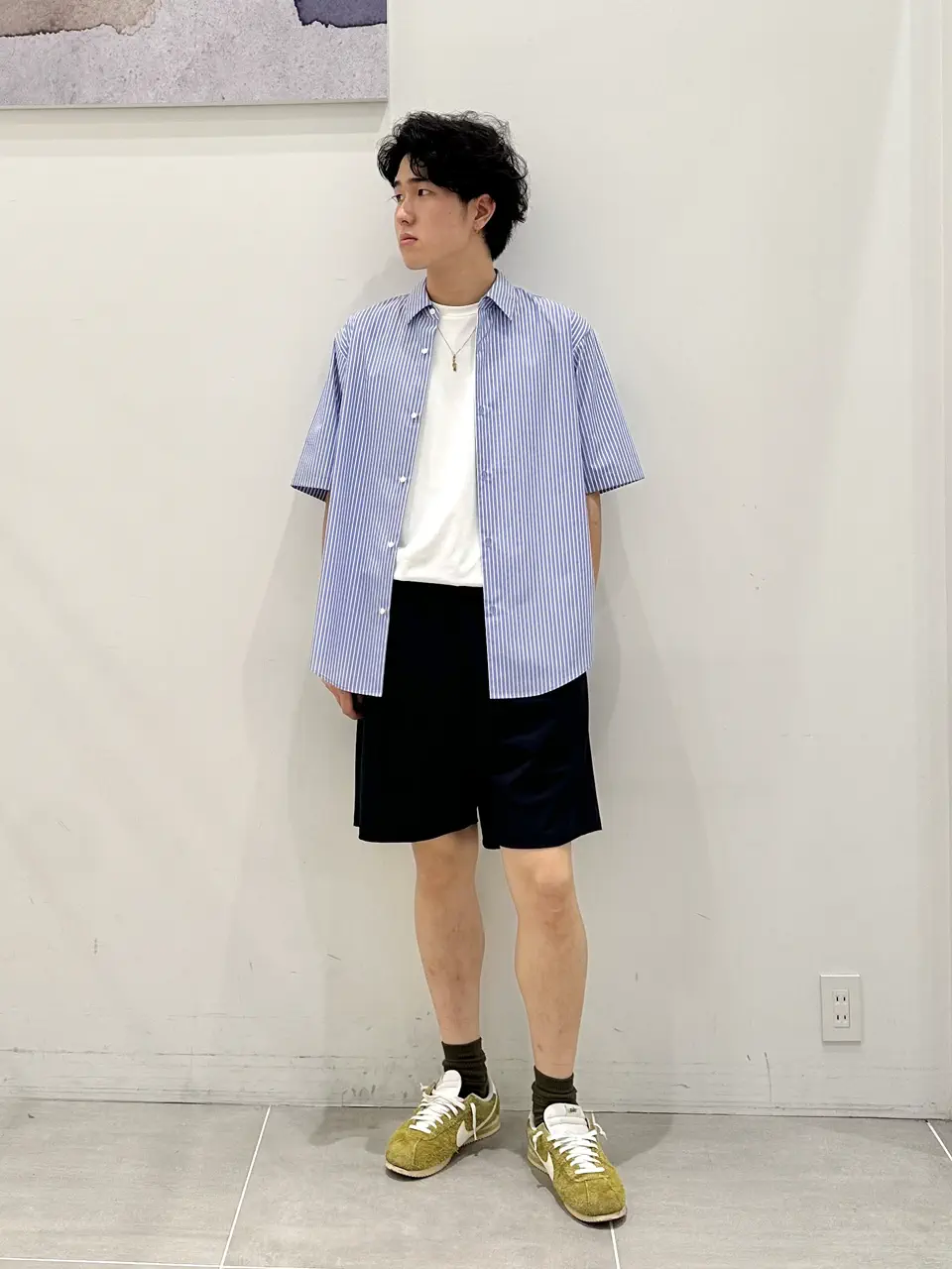  勝 コーディネート画像